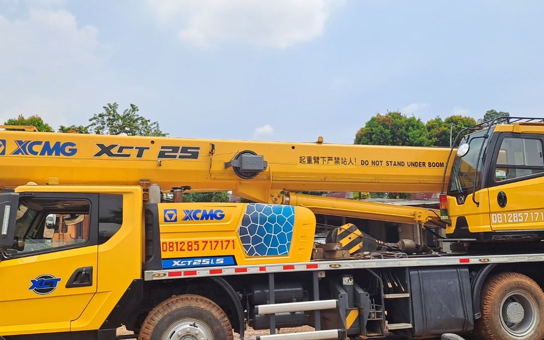 Sewa Crane Bekasi Barat