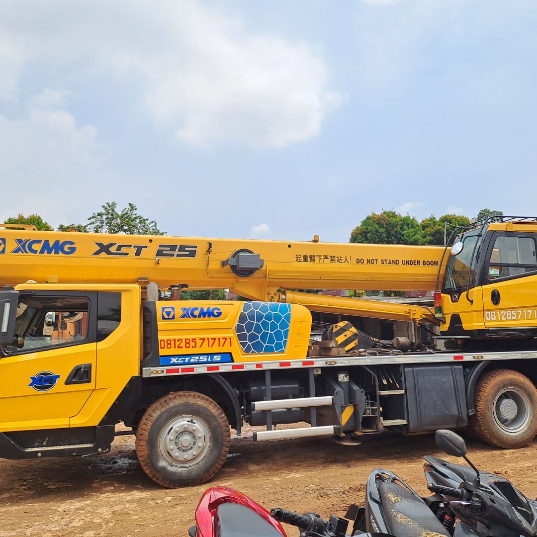 Jasa Sewa Crane Bekasi Barat