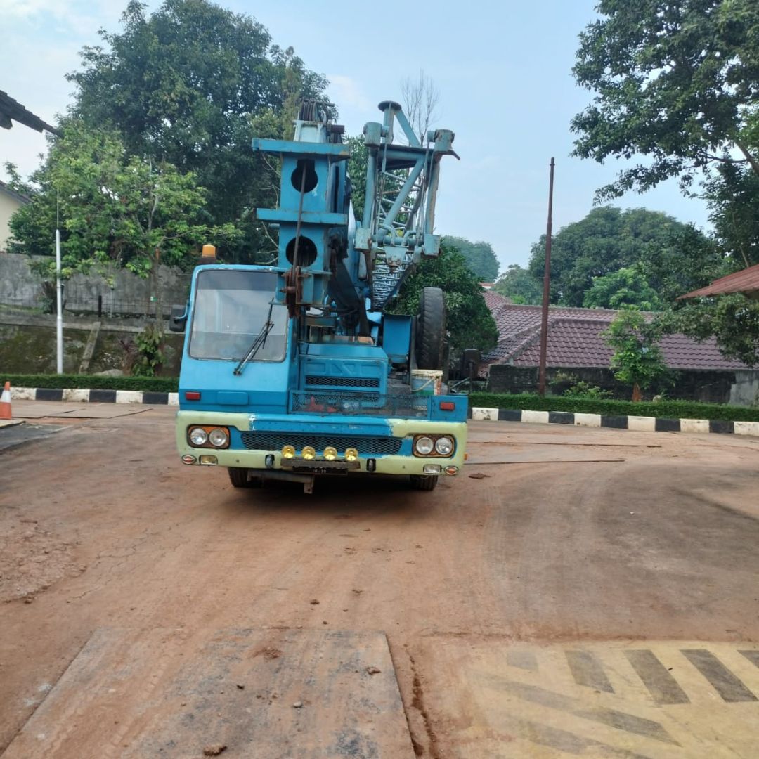 Sewa Crane Jatisampurna Bekasi