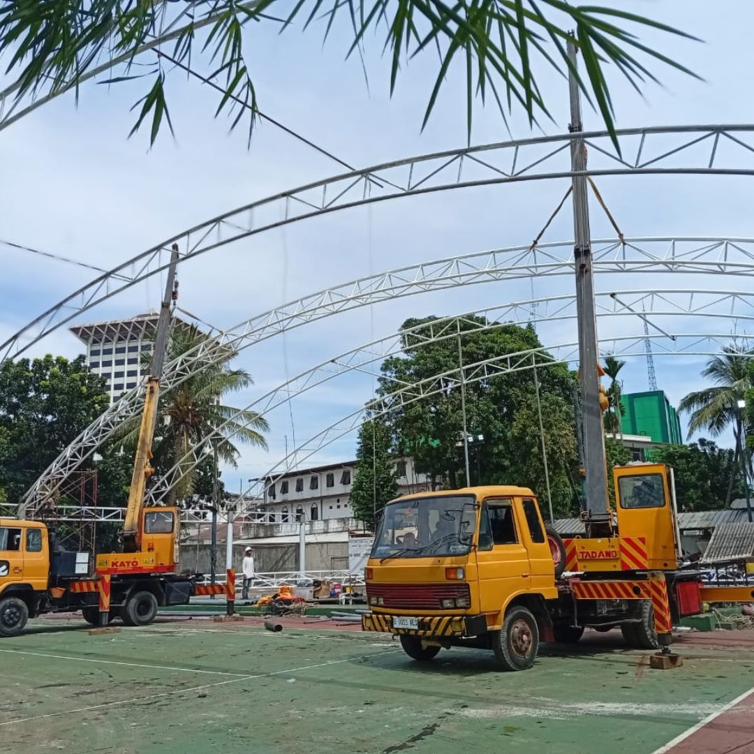 Sewa Crane Hegarmukti Bekasi
