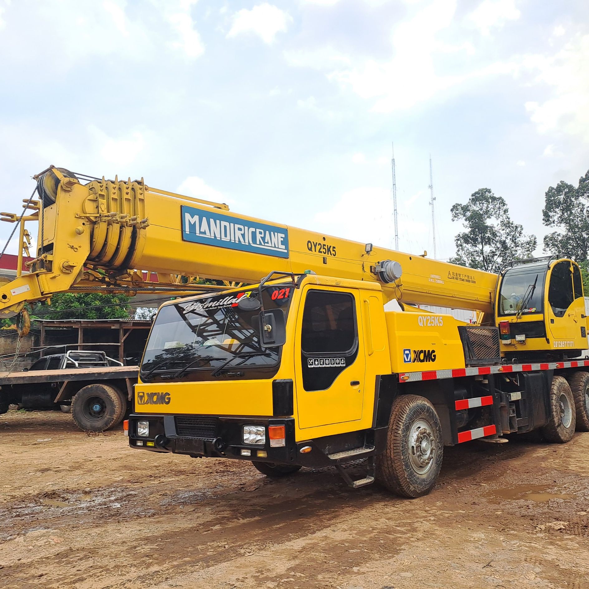 Sewa Crane Setialaksana Bekasi